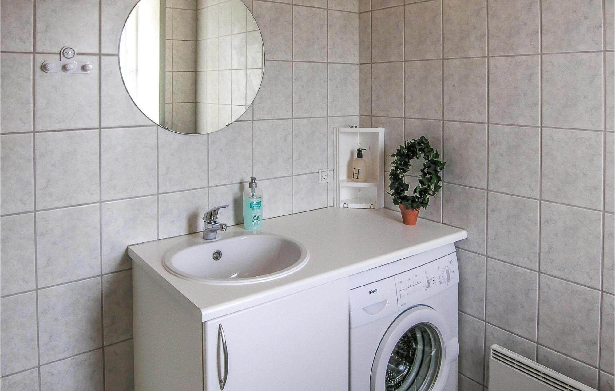 2 Bedroom Gorgeous Home In Hvide Sande Havrvig Esterno foto